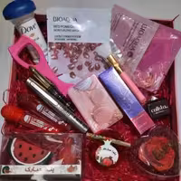 پک کتدویی آرایشی و بهداشتی یلدایی شماره 6