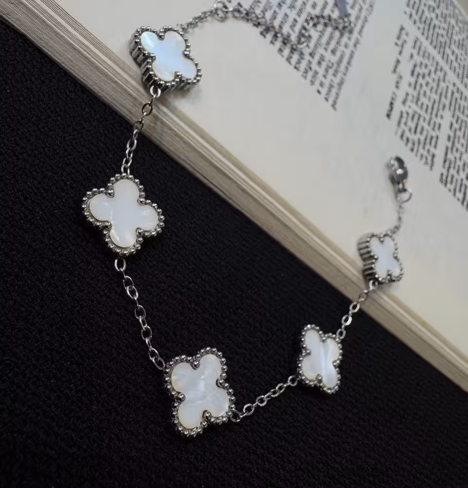 دستبند ونکلیف نگین سفید کد DSB181449W