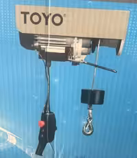 بالابر و وینچ برقی 200 تا 400 کیلویی مدل TOYO