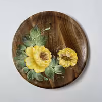 بشقاب چوبی نقاشی شده با دست