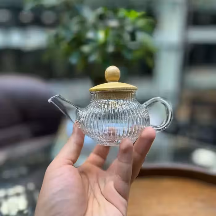 قوری زعفران پیرکس کد E66