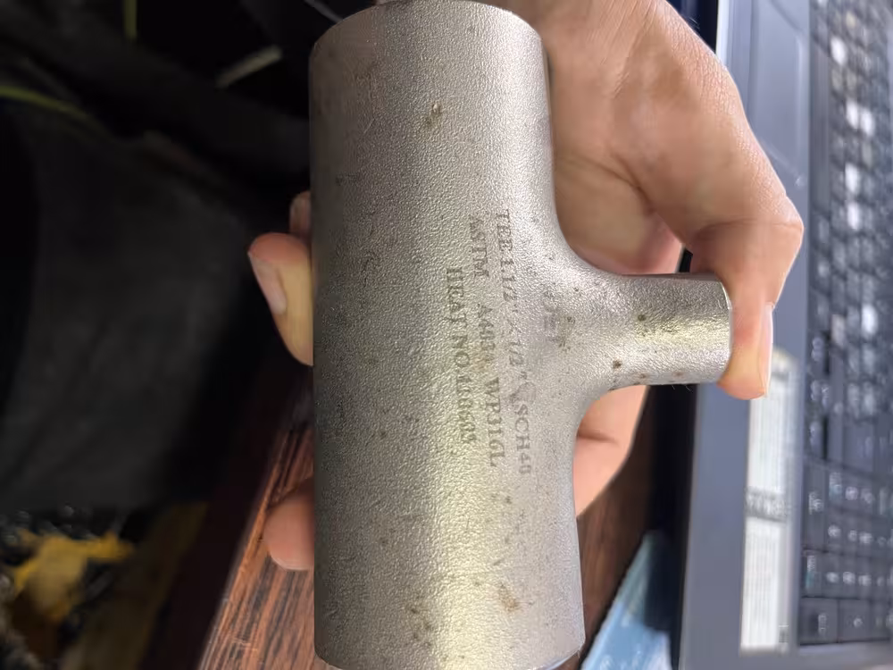 سه راه تبدیل استنلس استیل بدون درز سایز 1/2* 1/2 1  اینج رده 40S از جنس WP 316 L