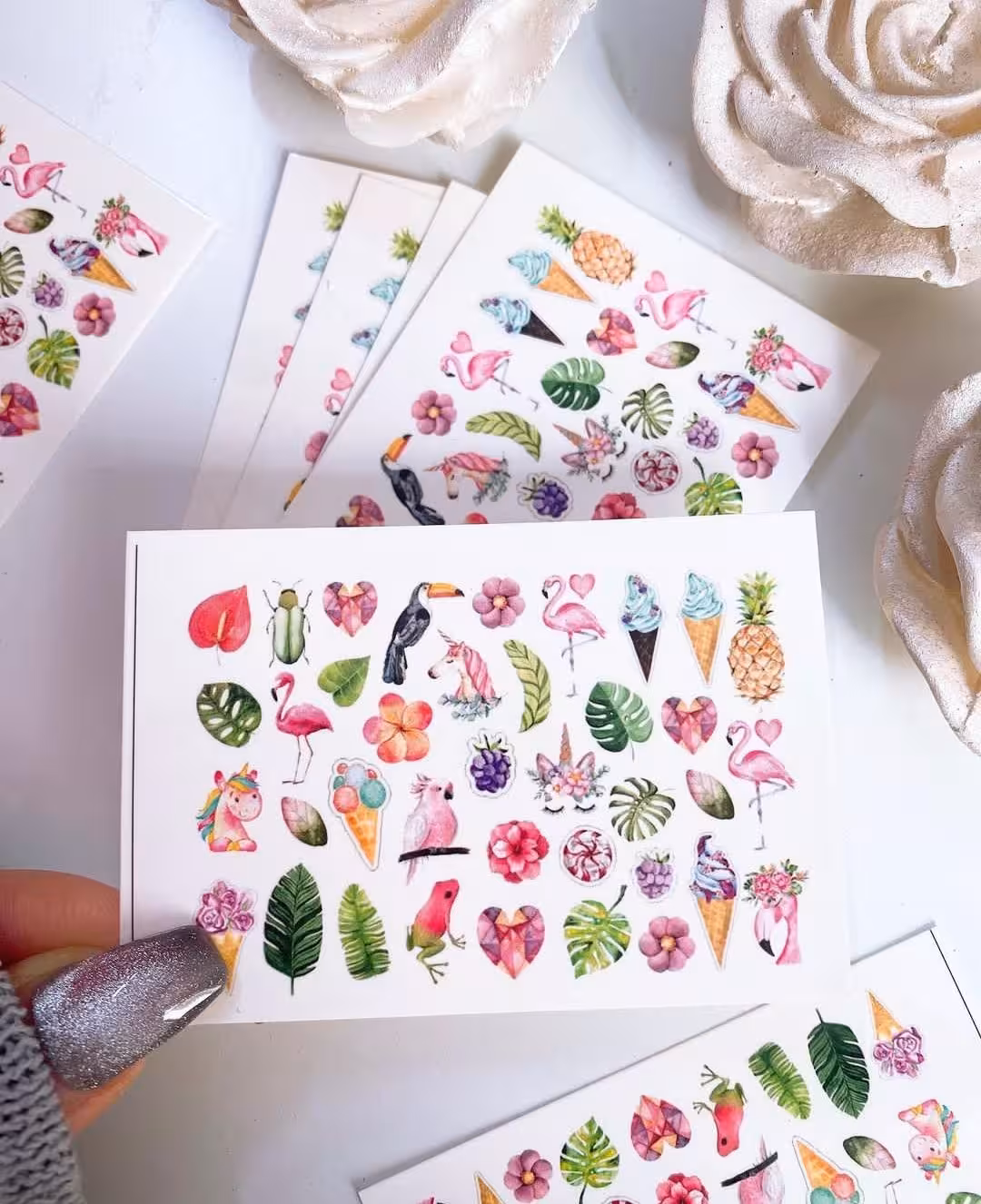 لنز ناخن مینیمال گل