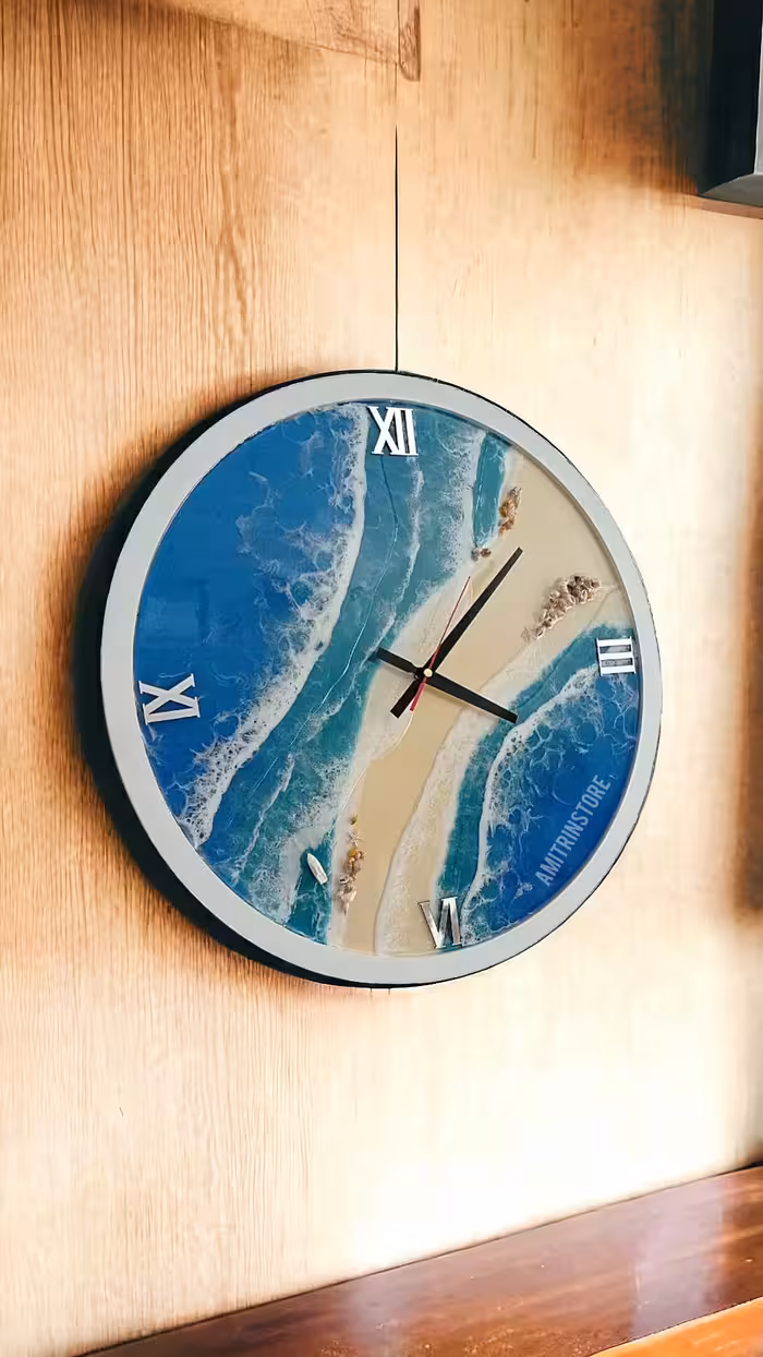 ساعت رزینی ساحل دریا