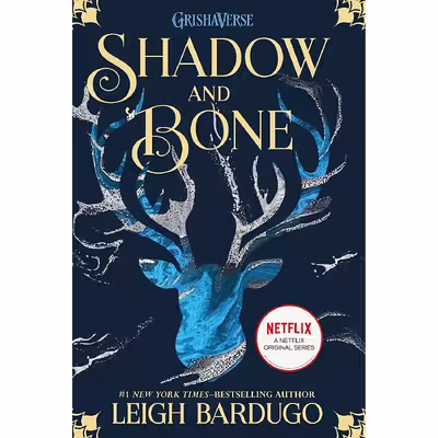 کتاب Shadow and Bone  اثر Leigh Bardugo انتشارات Henry Holt and Co