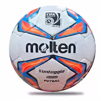 توپ فوتبال مولتن 2025