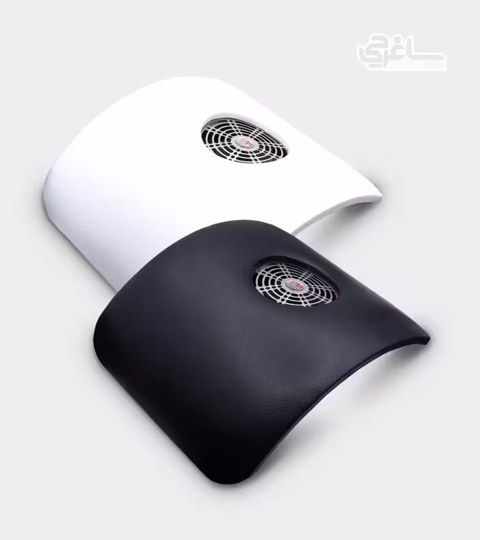 فن زیر دست کاشت ناخن هلالی E.M