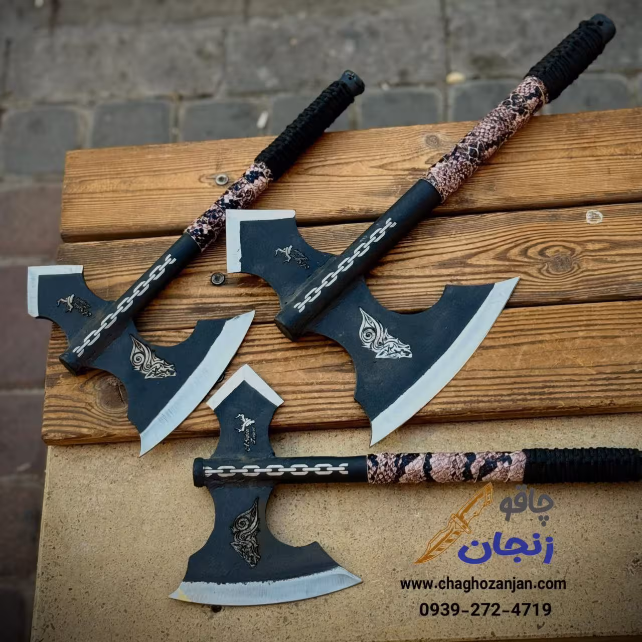 تبر تمام فولادی یک تیکه 40 سانتی سایز کوله پشتی