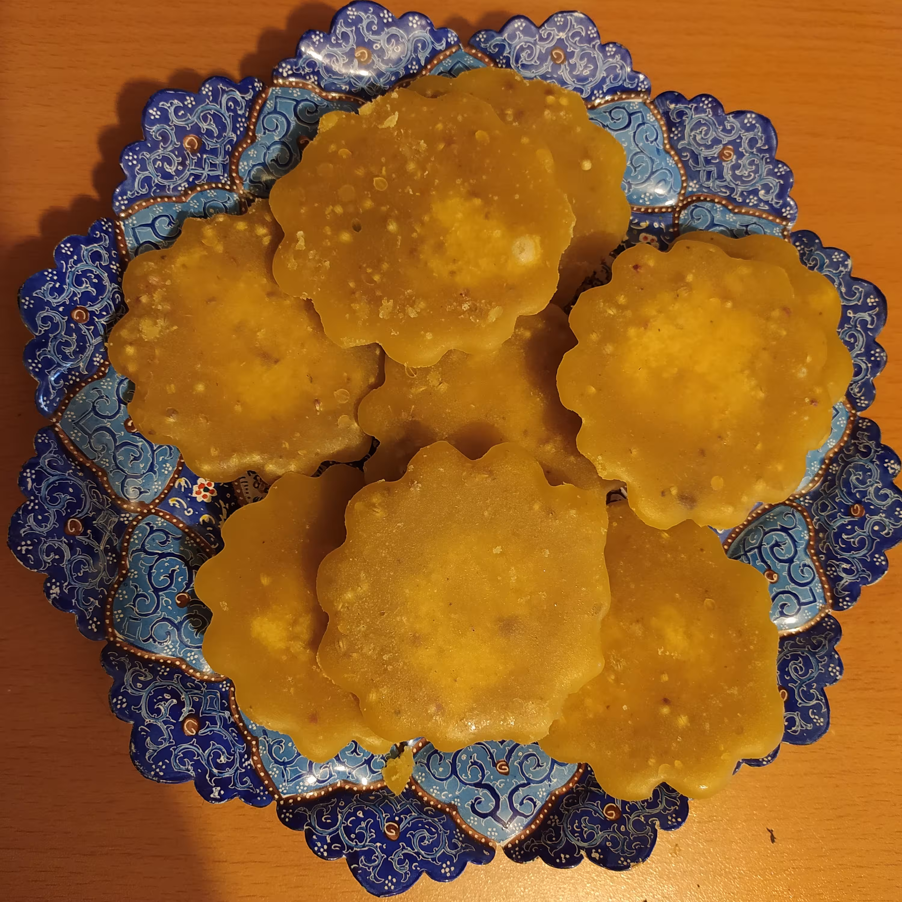 نبات معجونی (پولکی رسی معجونی)