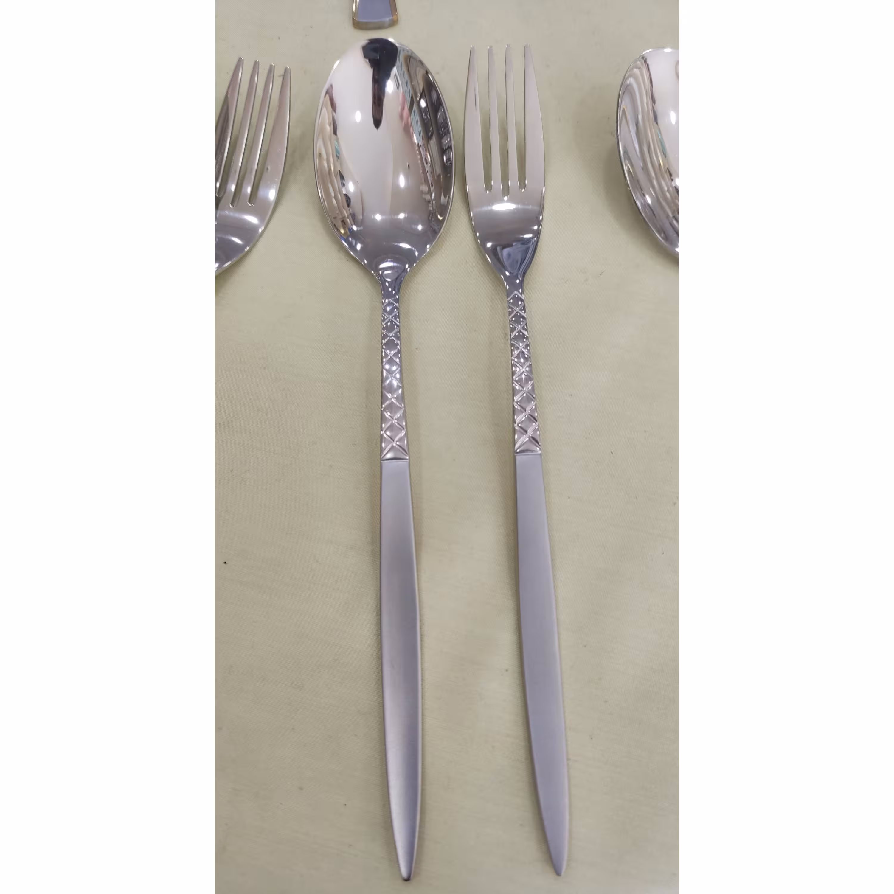 قاشق و چنگال استیل یونیک طرح ولز