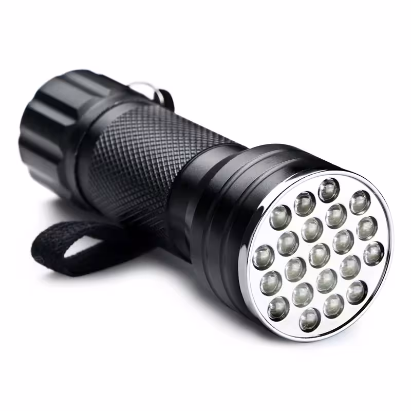 چراغ قوه یو وی XR3