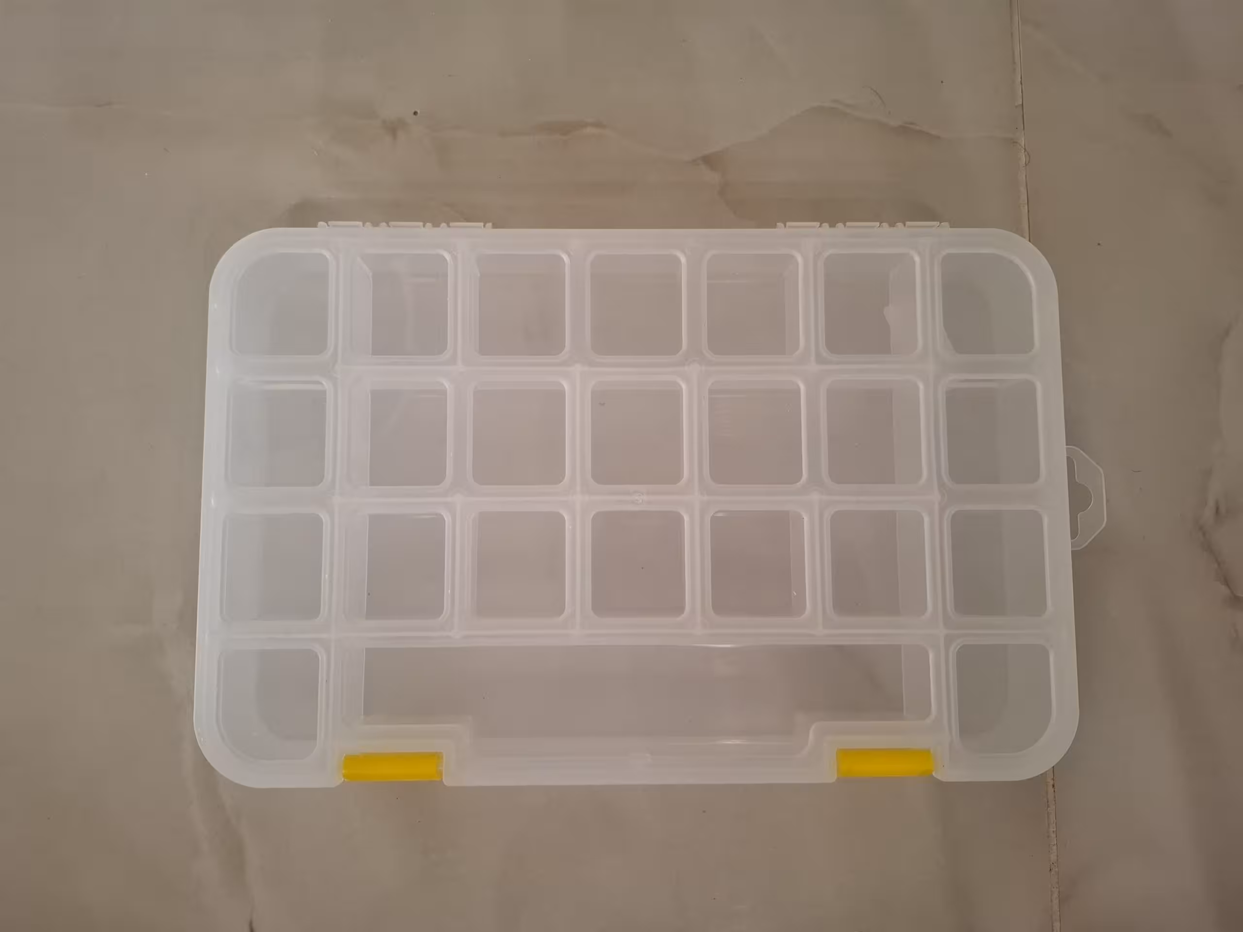 ارگانایزر یا نظم دهنده ابزار کیفی 24 خانه