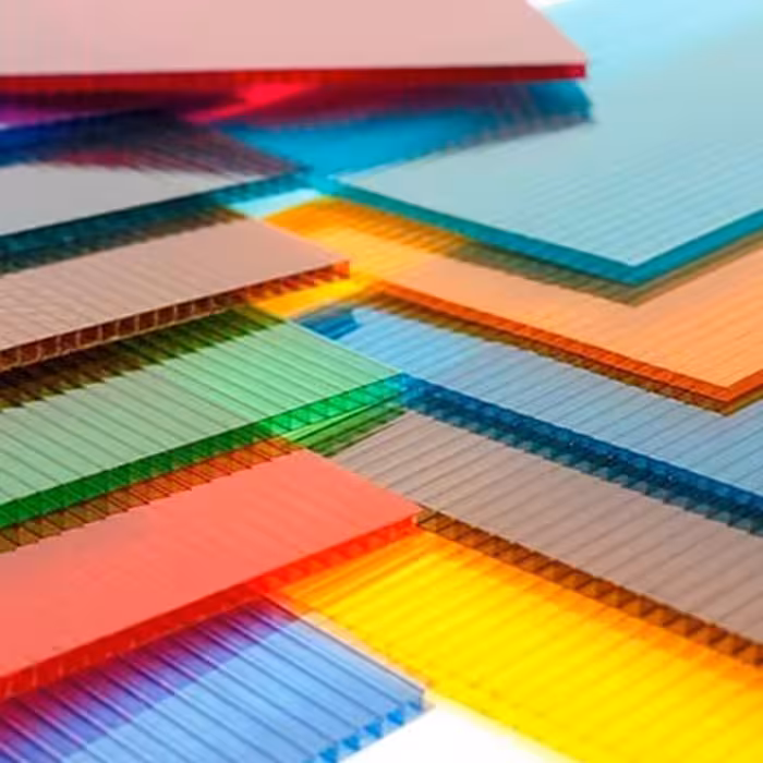 ورق پلی کربنات دو جداره رول  پلیمر کاوه 2/5 میل (5 تا 10 رول )