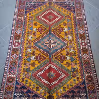 فرش دستبافت یک و نیم متری طرح لوزی کد AA476