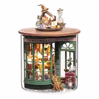لگو چوبی مغازه جادویی مینیاتوری برند CutRoom کد B048، دکوری چوبی طرح مغازه داخل باکس شفاف، همراه با ال ئی دی و باتری