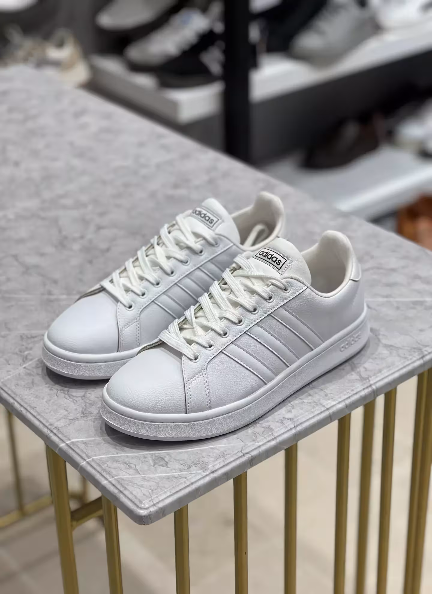 ونس آدیداس مردانه YM101 رنگ سفید سایز44