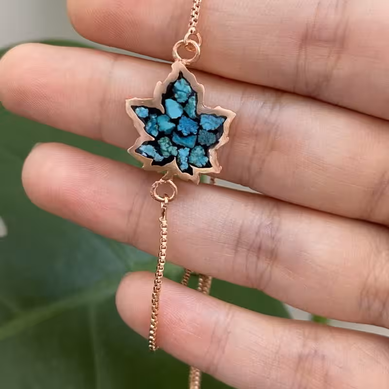 دستبند طرح برگ