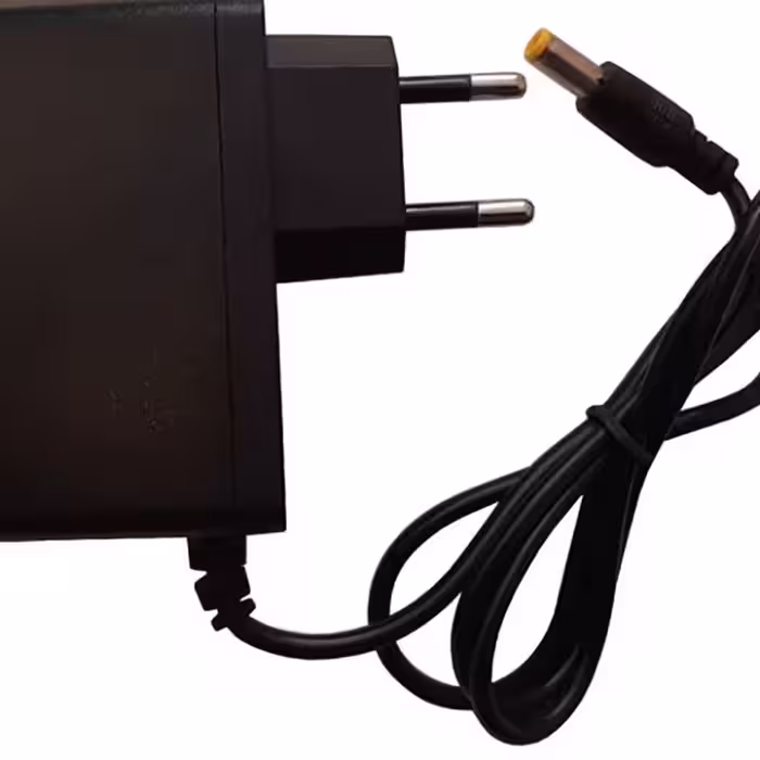 آداپتور برق 9 ولت 1 آمپر ez15