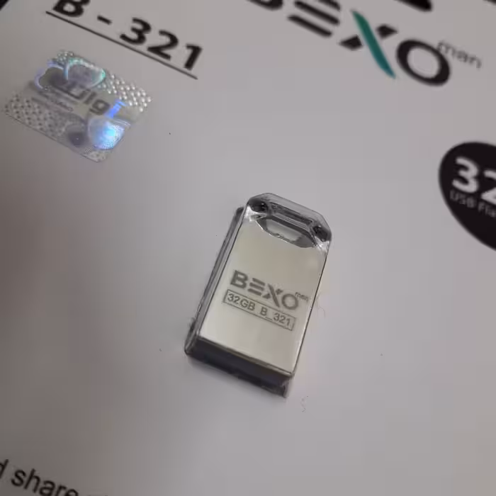 فلش  بکسو 32  گیگ مدل  321  ضد  آب  و  ضد  ضربه  