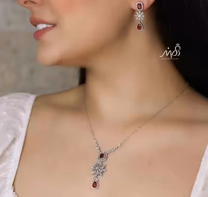 💍نیم ست لاکچری با نگین یاقوتی خاص و زیبا ، نقره عیار 925(N_4269)