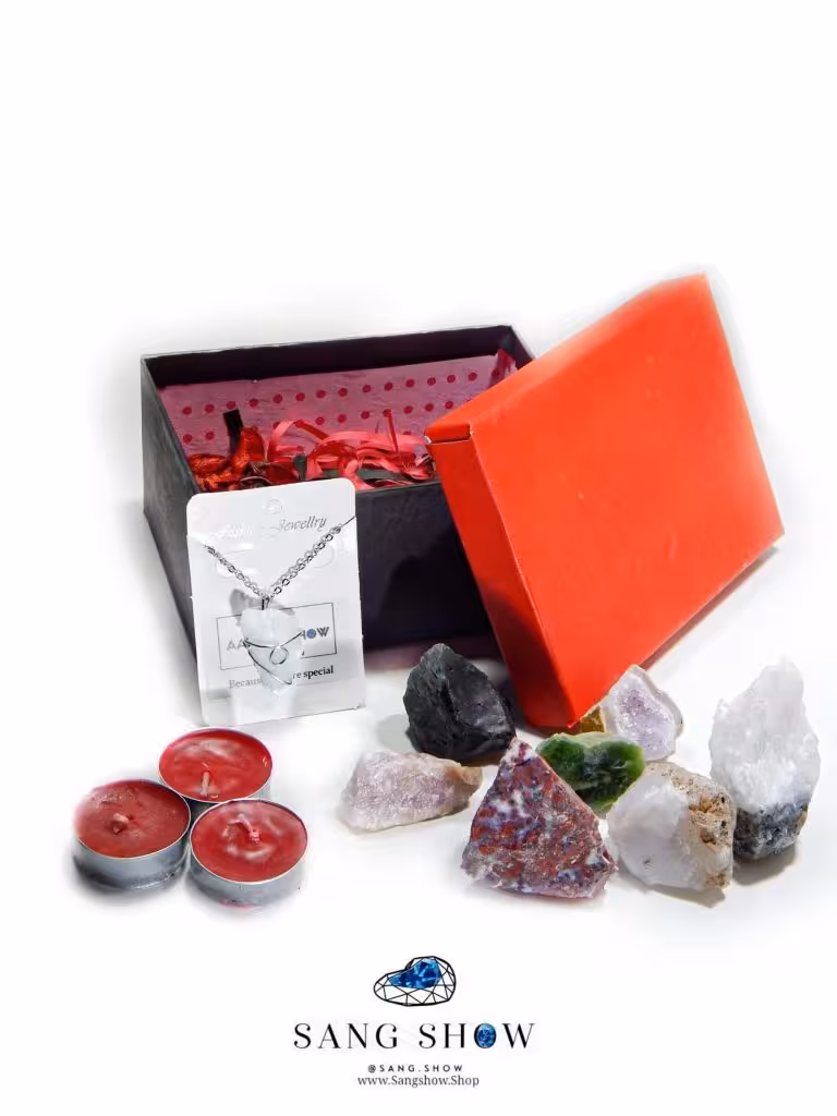 پک هدیه اسفند ماه سنگ های معدنی   آویز packes1