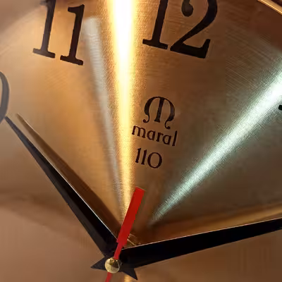 ساعت دیواری مارال مدل 035