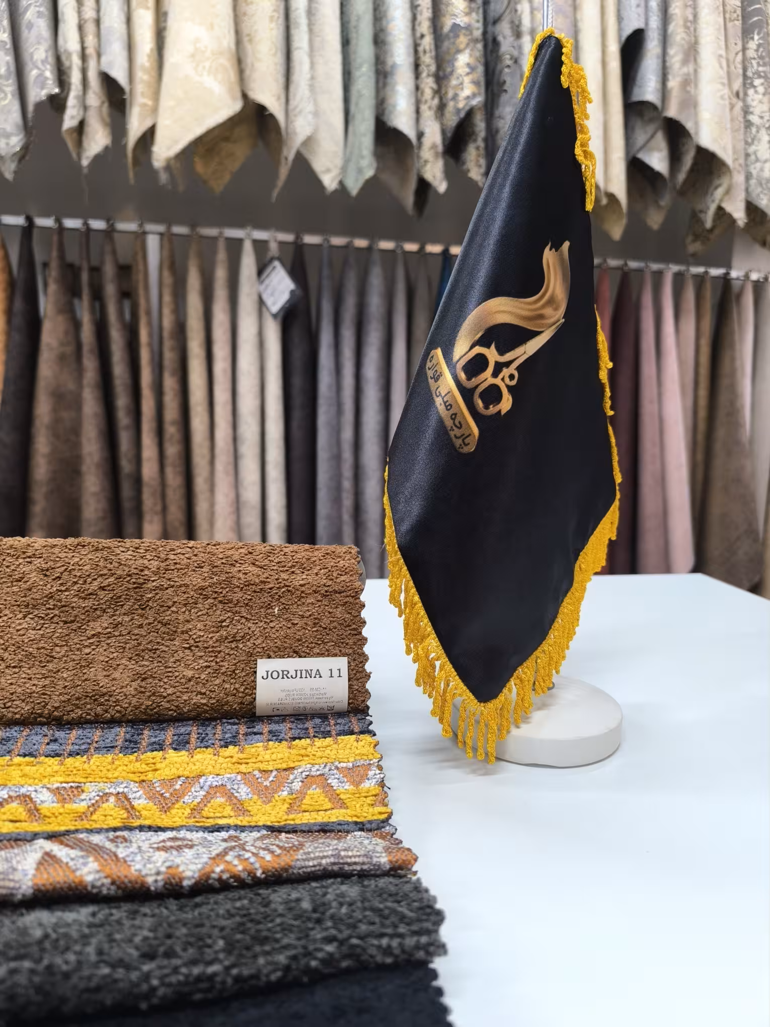 پارچه مبلی شانل جورجینا کد 11