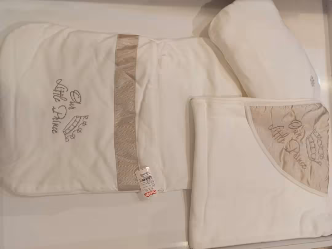 سرویس خواب نوزادی 3 تکه ببتو  bebetto اصل ترکیه کرم -نسکافه ای  100% پنبه طرح تاج   bebetto