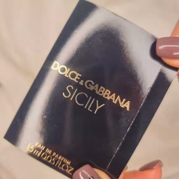 سمپل دولچه گابانا سیسیلی ( d & g sicily sample )