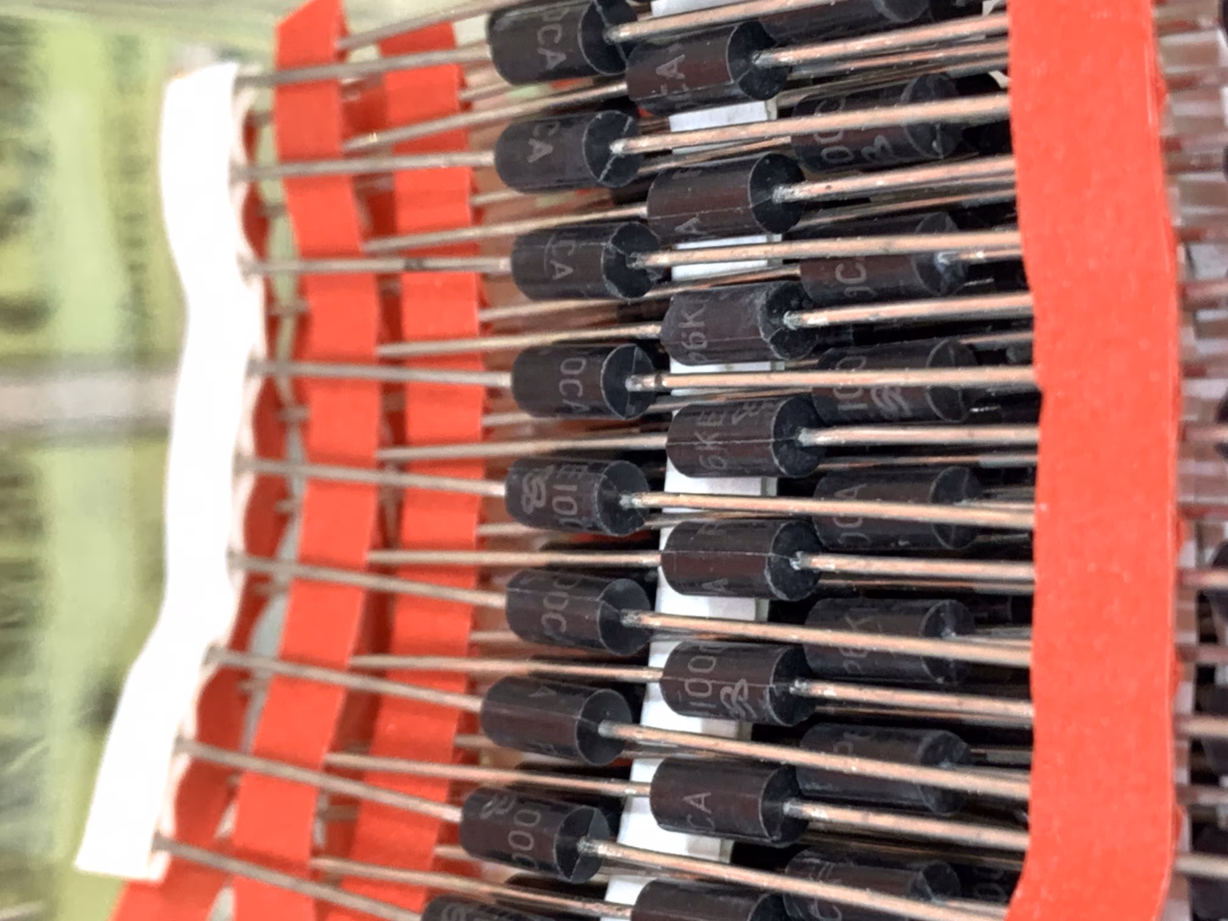 دیود زنر P6KE100CA