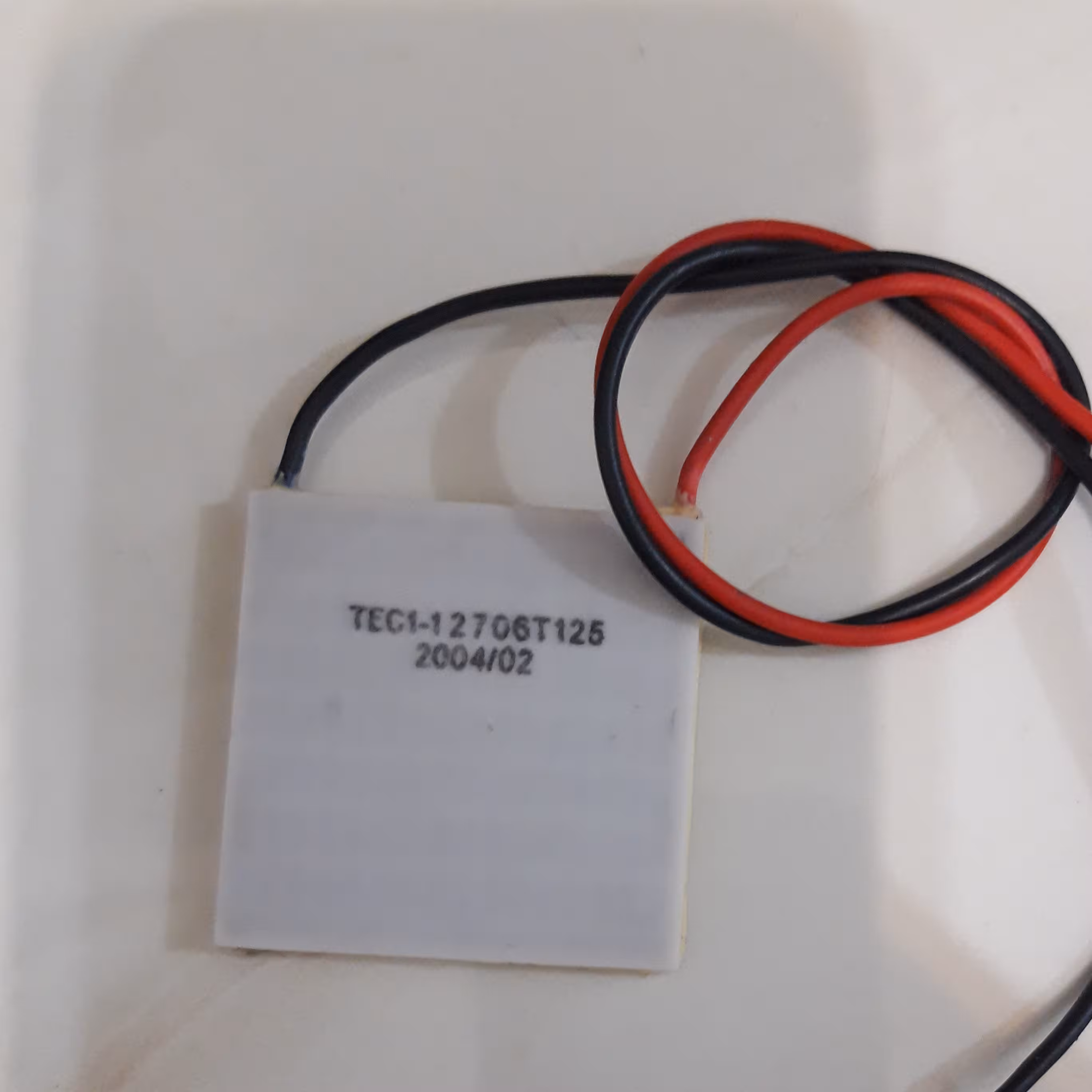 المان سرد کننده TEC1-12706 ساخت کولر یخ و یخچال مسافرتی  پنکه فن بخاری برقی داغ 