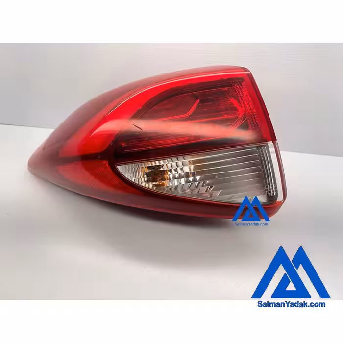 چراغ خطر عقب هیوندا توسان TL روی گلگیر