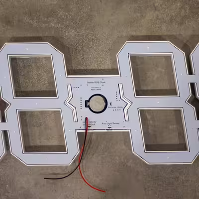 ساعت دیواری مدل دیجیتالی هامین RGB