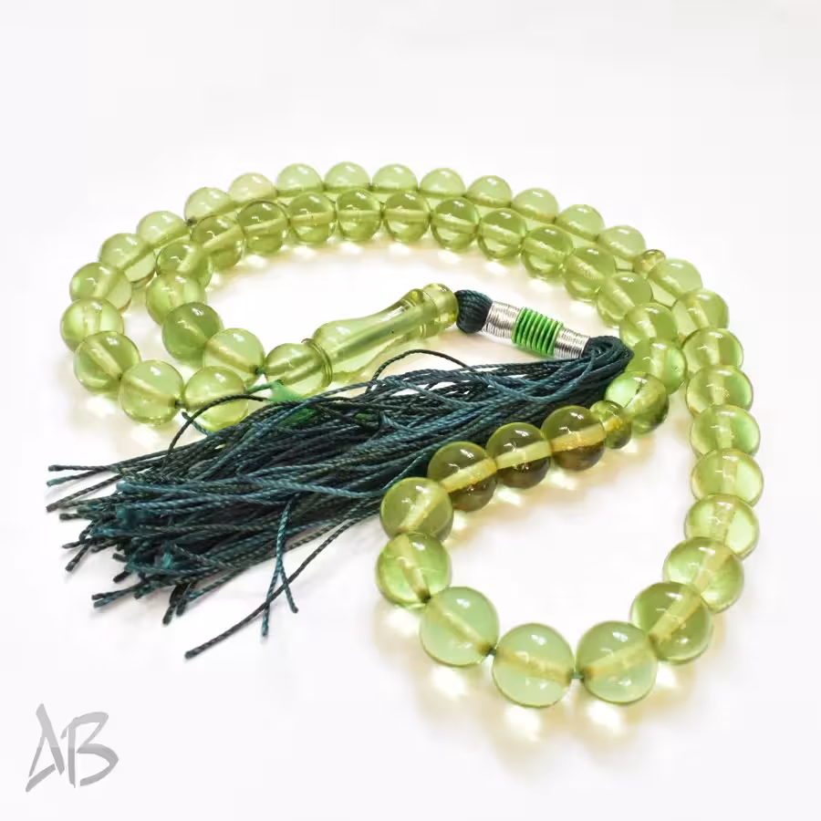 تسبیح سندلوس 51 دانه اصل بودار گرد سبز 10 در 12 کد 1179 آقابزرگ