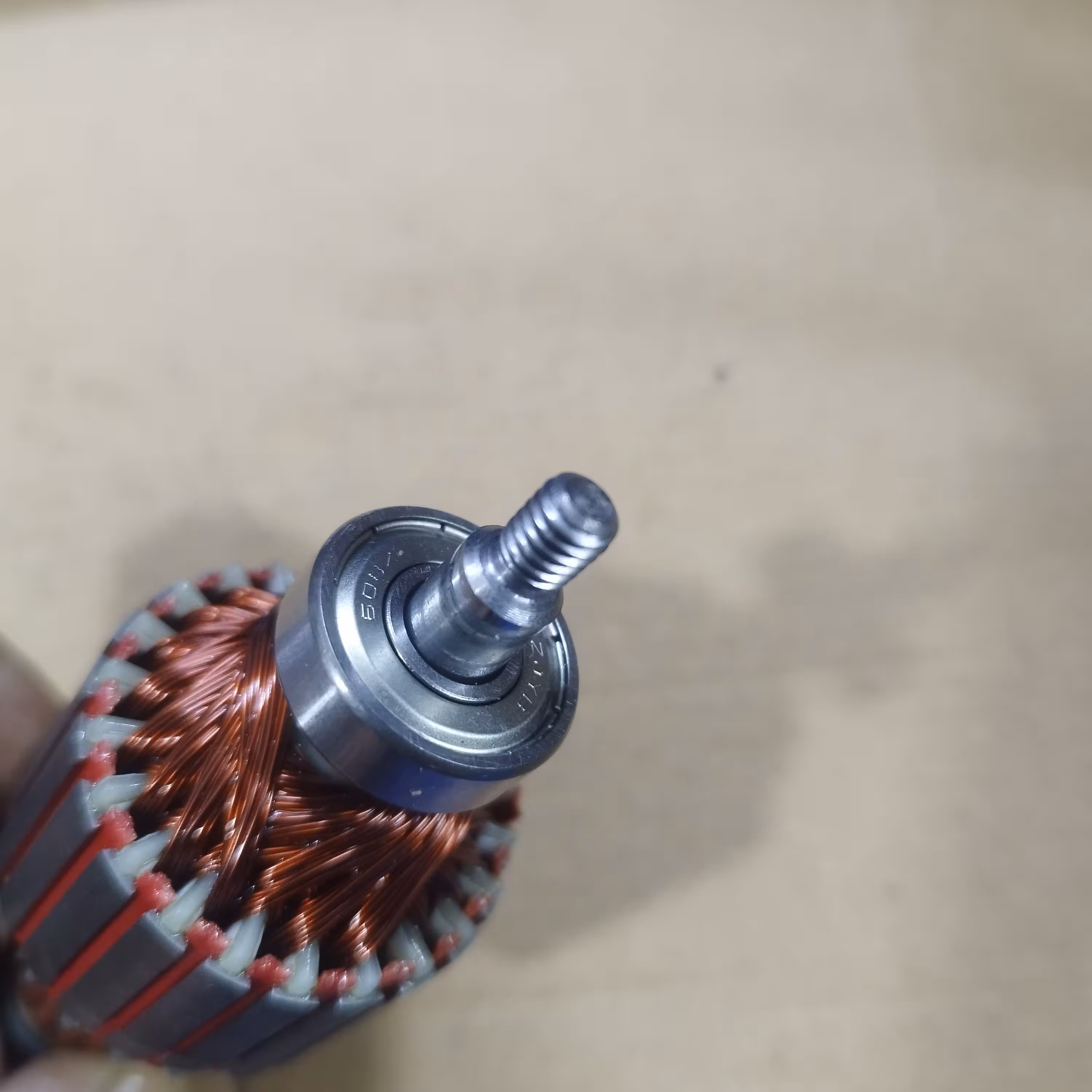 ارمیچر (روتور) جاروبرقی 1600 وات با بلبرنگ دور بالا جنس سیم پیچ مس