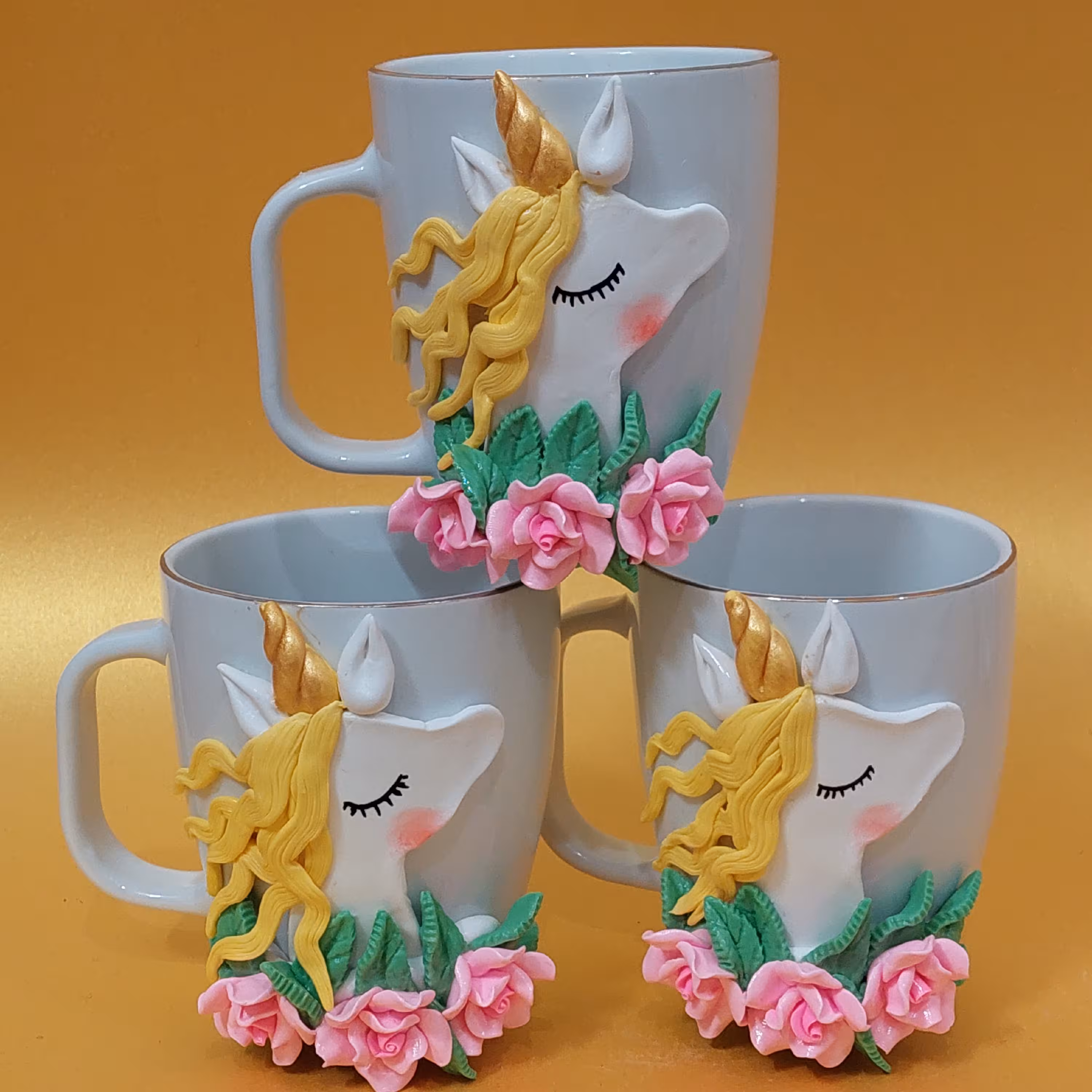 ماگ فانتزی با لیوان چینی طرح اسب مو طلایی