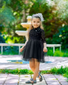 پیراهن دخترانه مشکی تک گل