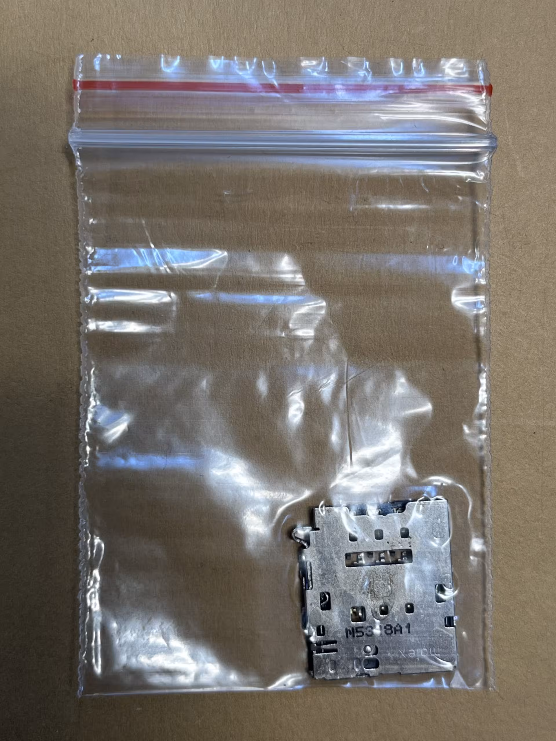 سوکت سیمکارت 1 سامسونگ ای 5 اورجینال | Samsung Galaxy E5 2015 E500 فابریک و روکاری در حد آک &#8220;اصالت کالا&#8221;:&#8221;اورجینال&#8221;