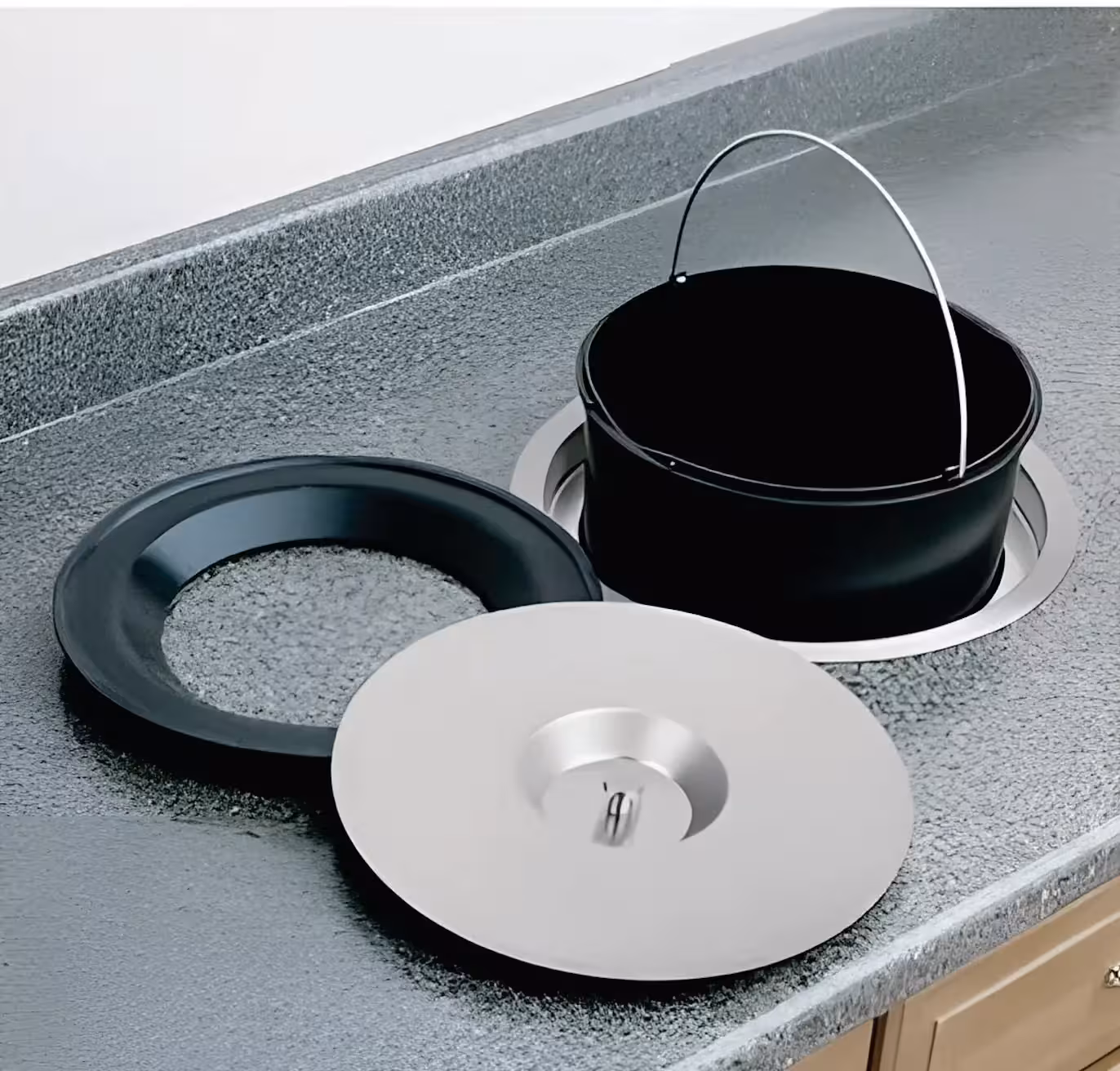 سطل چند منظوره توکار آشپزخانه ارتفاع 255mm فانتونی Q101 مشکی