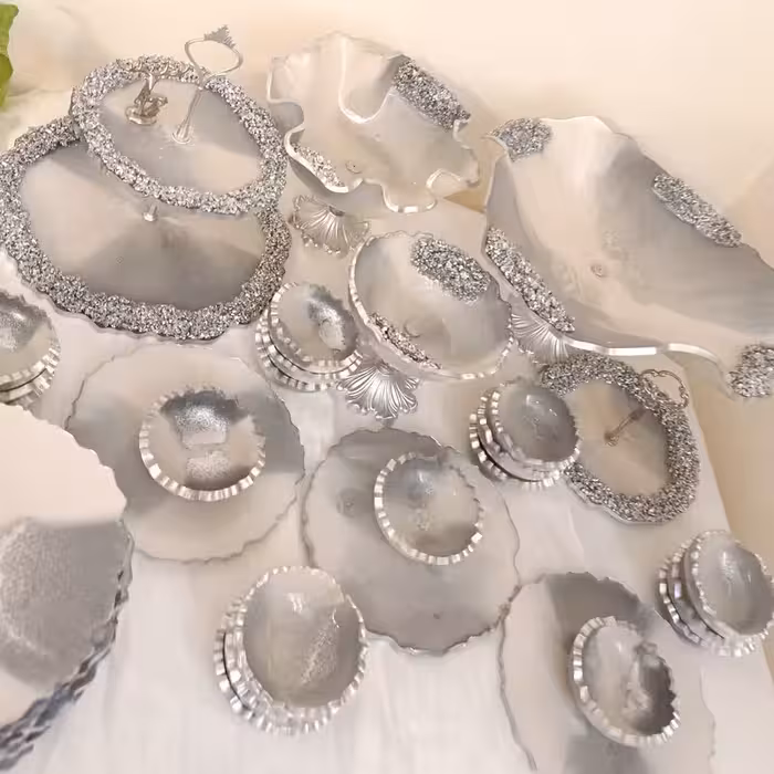 سرویس ظروف پذیرایی رزینی جهیزیه عروس 6نفره