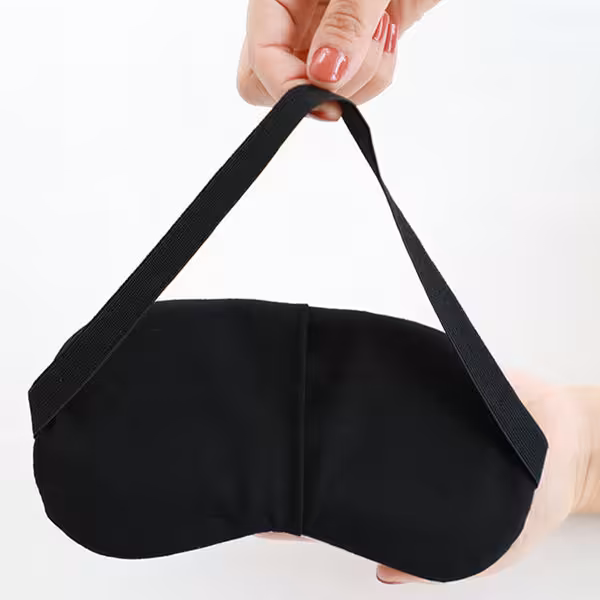 چشم بند خواب طرح اتک ان تایتان 1401 کد fln1