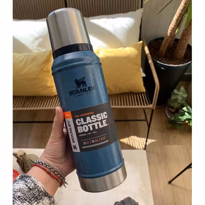 فلاسک استنلی مدل CLASSIC LEGENDARY کد F2022 گنجایش 0.75 لیتر