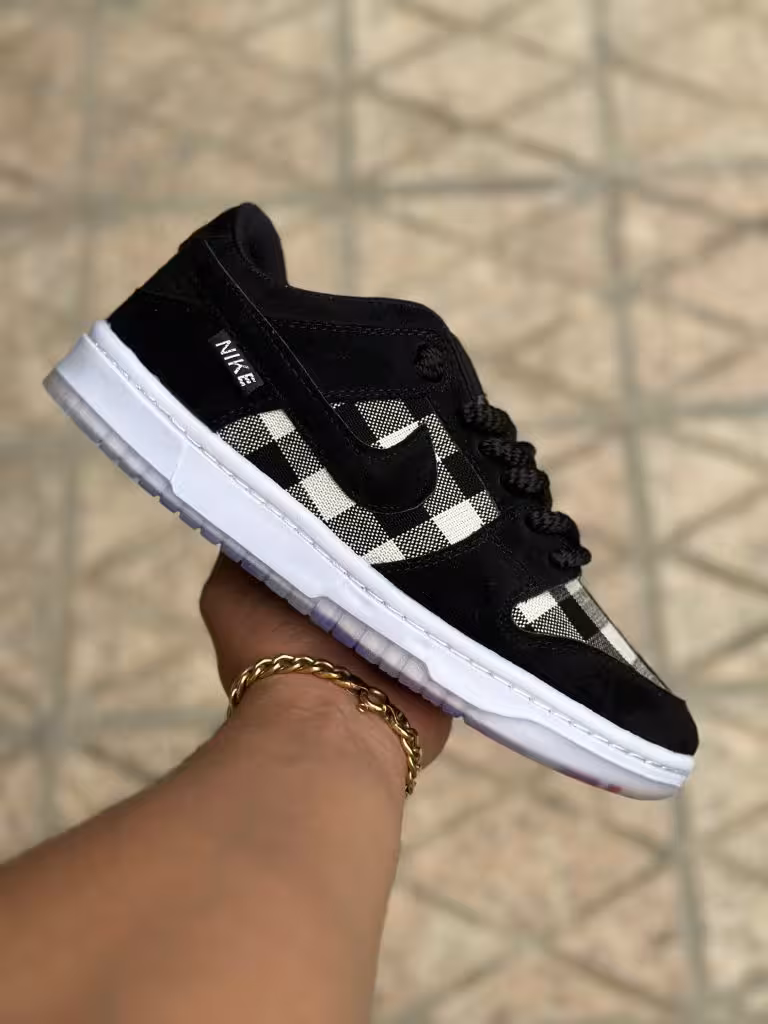 کتونی نایک اس بی مشکی شطرنجی ( 1092 )