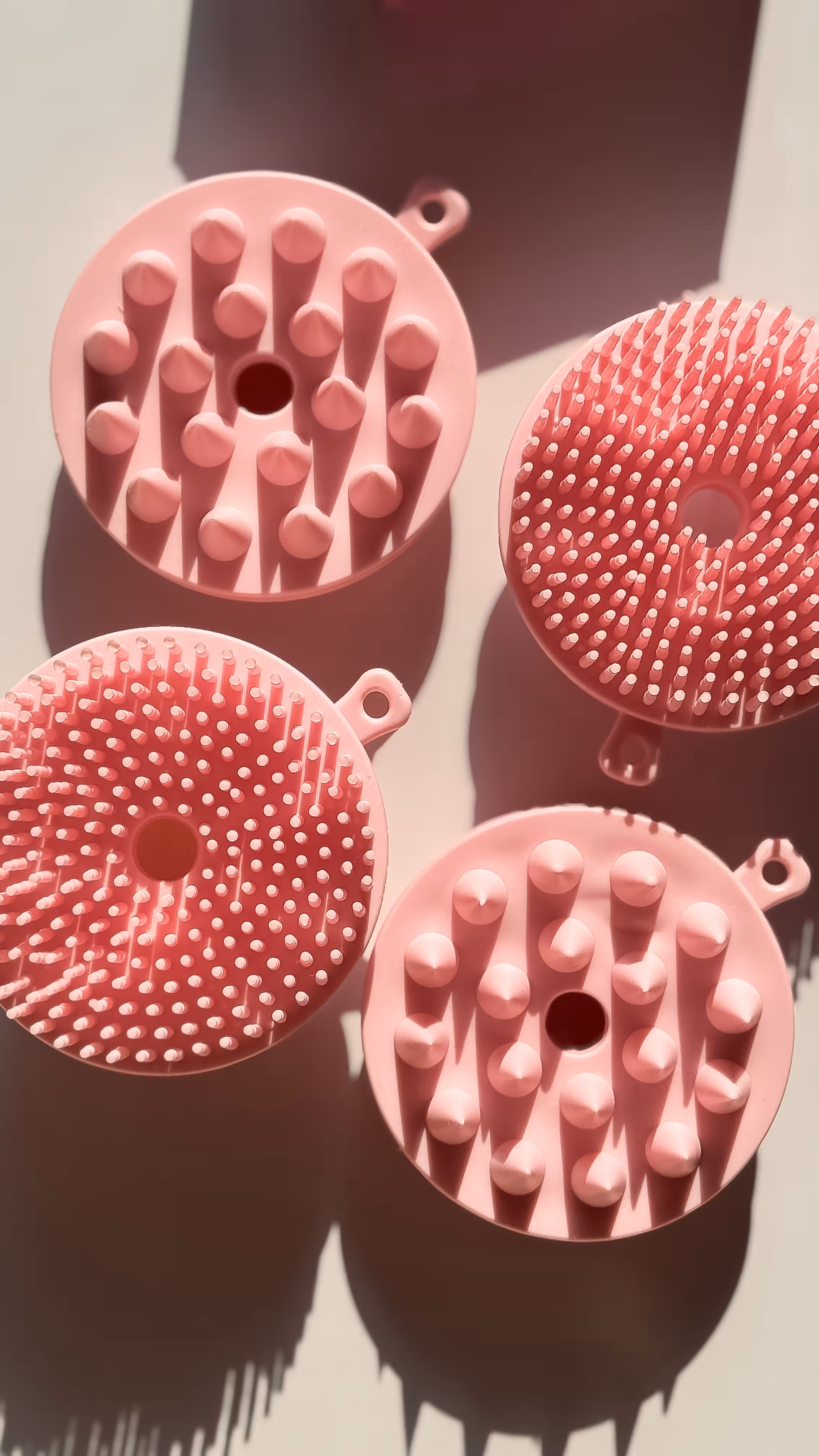 لیف و برس ماساژور سر سیلیکونی دو طرفه (سرشور و لیف سیلیکونی دوطرفه)