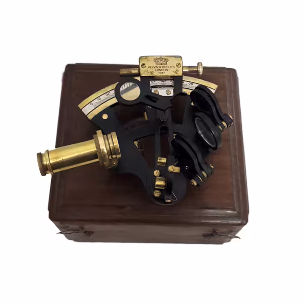 زاویه یاب (جهت یاب) کشتی - برنجی