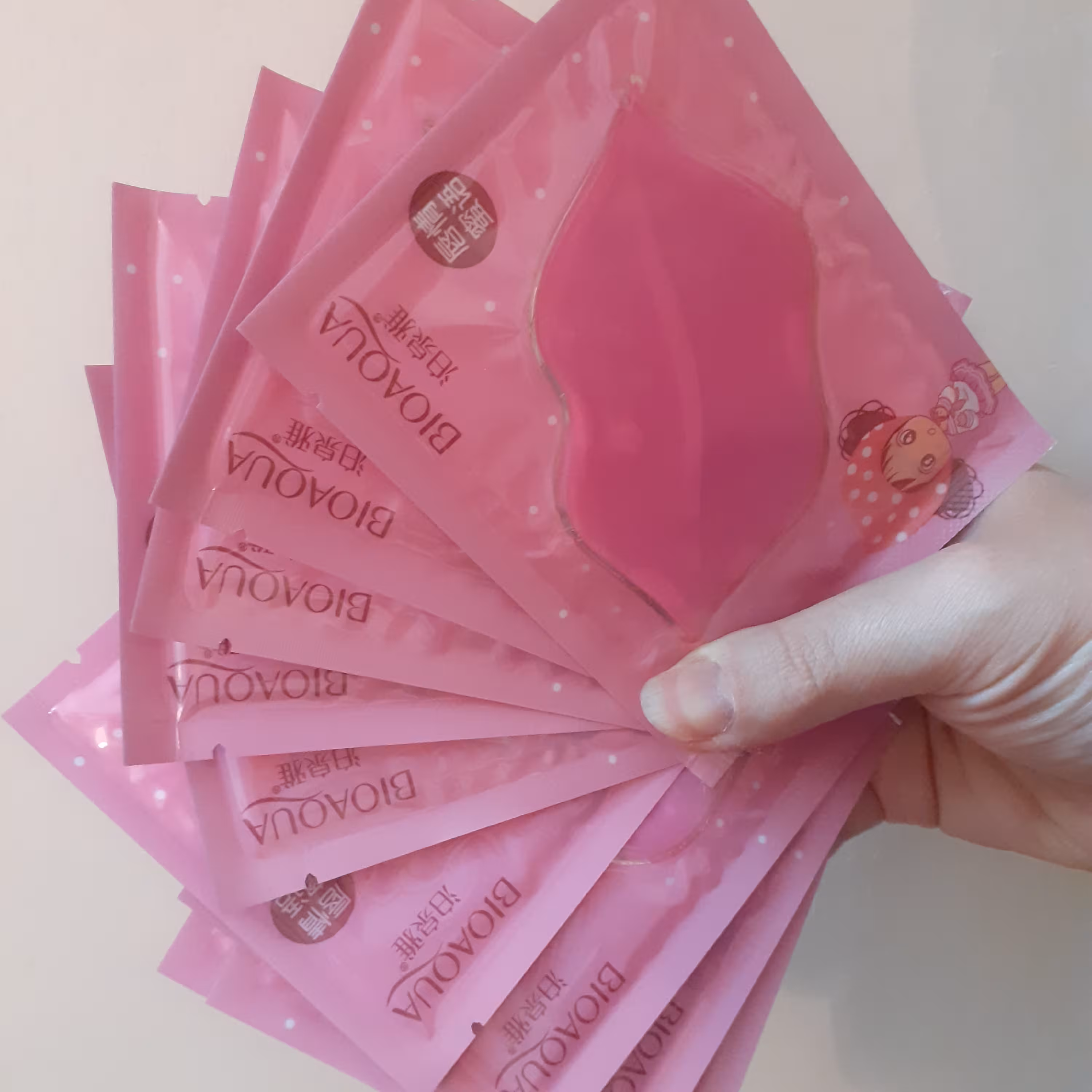 ماسک لب ورقه ای