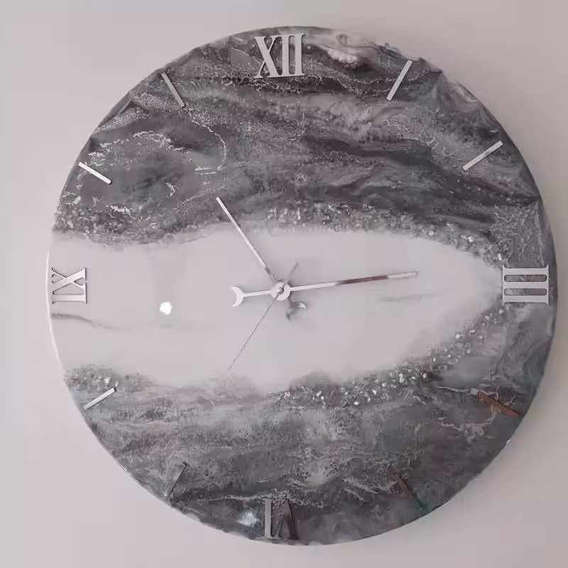ساعت دیواری رزین طرح نقره ای قطر60