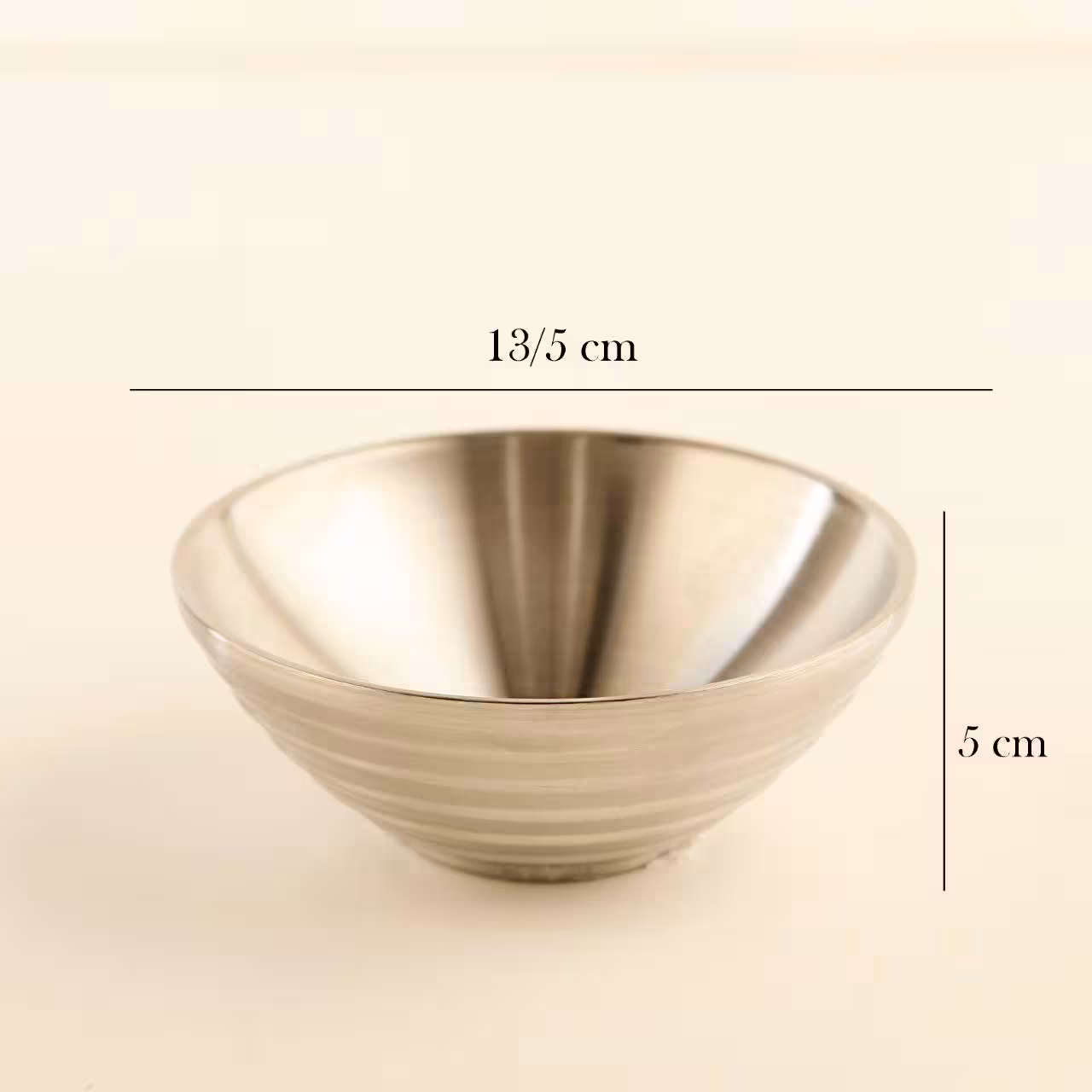 کاسه مخروطی شیاردار سیلور مات کوچک آسا