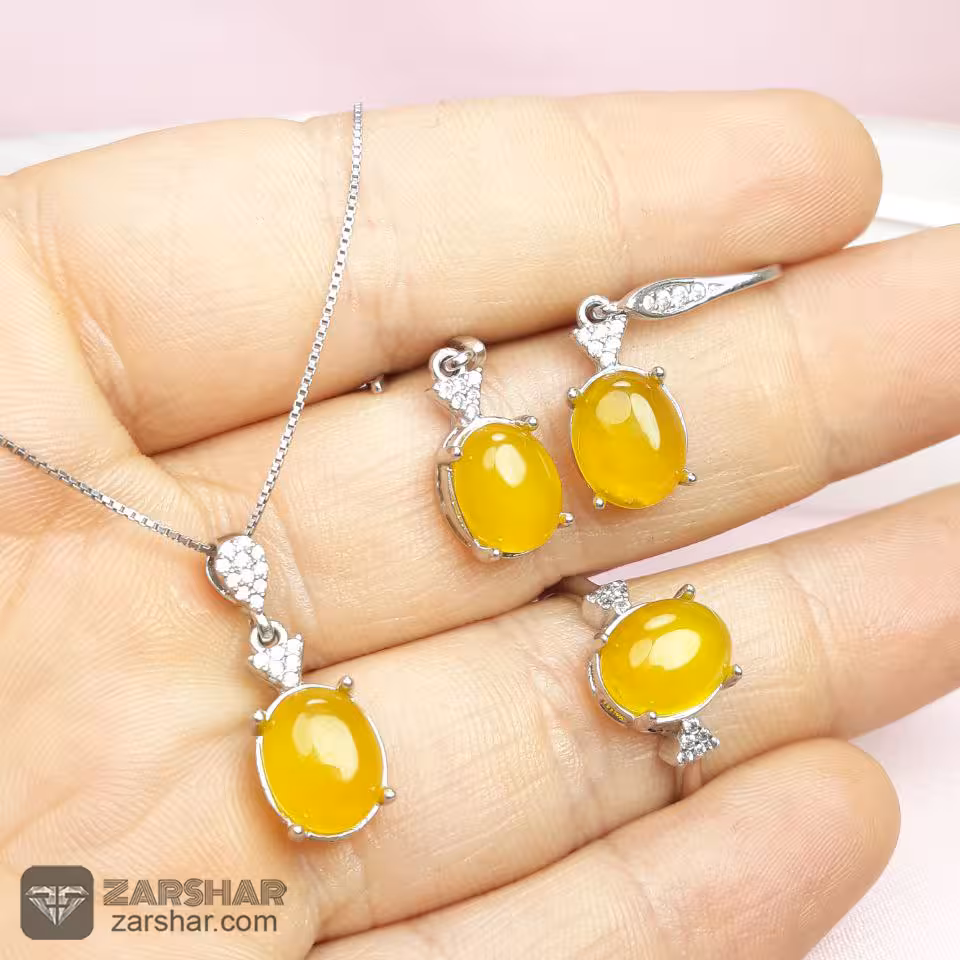 نیم ست نقره عقیق زرد شرف الشمس طرح بیتا زنانه