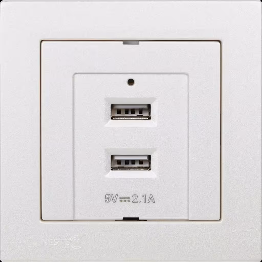 شارژ USB دوبل نستک سری MC2 مدل MC2UC00X02